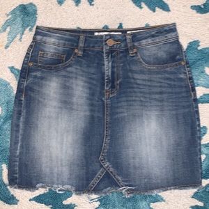 barely worn denim skirt
